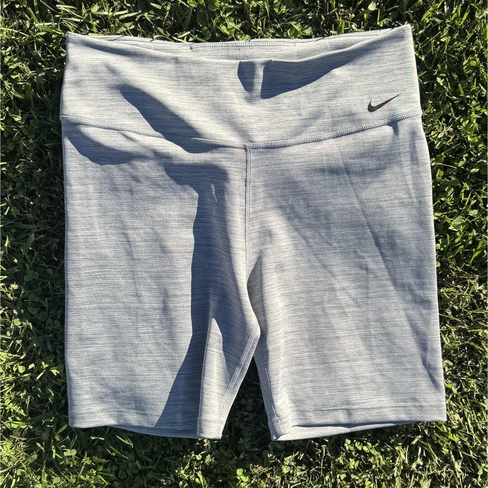 Nike Dri-FIT Biker Shorts Womens L Gray High Rise 7" Inseam CU8896-068